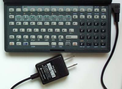 (�摜)200LX�Ƃ̑Δ�